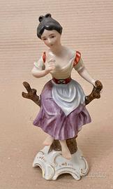 Statuina Porcellana Capodimonte Dipinta a mano