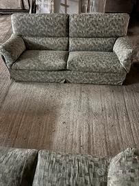 Divani in tessuto 2 e 3 posti