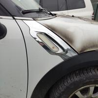 Parafango destro MINI COOPER D del 2011