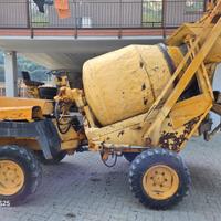 Betoniera autocaricante dumper