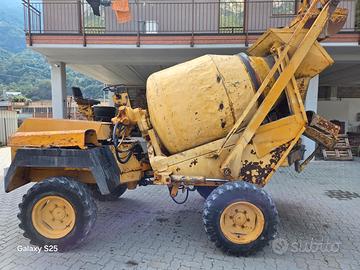 Betoniera autocaricante dumper