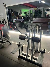Standing gluteus attrezzo palestra