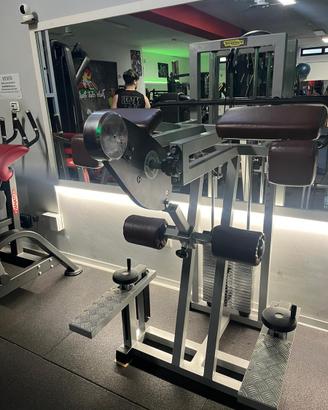 Standing gluteus attrezzo palestra