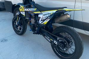 Moto
 husqvarna fc 450 2021 omologata 