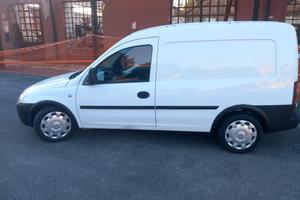 OPEL COMBO 13OO MULTIJET NEOPATENTATI 