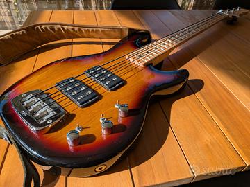 G&L L2000