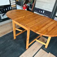 Tavolo pieghevole in legno