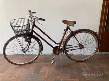 Bicicletta da donna gomme a terra