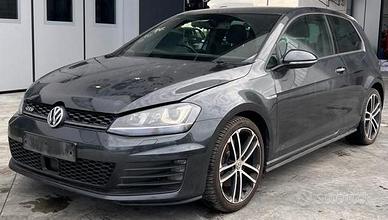 RICAMBI USATI AUTO VOLKSWAGEN Golf 7 Berlina CUN D