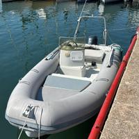 Gommone Stingher 595 YAMAHA F 40/70