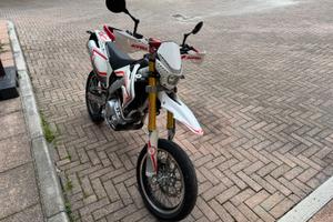 HM CRM F 125