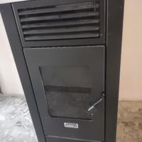 Stufa a pellet 8 Kw mod. Bionstar.