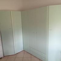 Armadio ad angolo