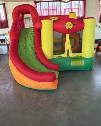 Gonfiabile happy hop per bambini