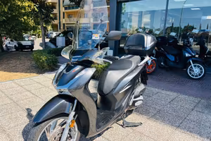 HONDA SH 125 TUTTO INCLUSO ANCHE PASSAGGIO! MINI