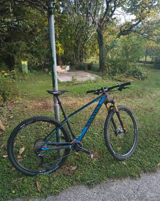 Canyon Exceed CF 5.0