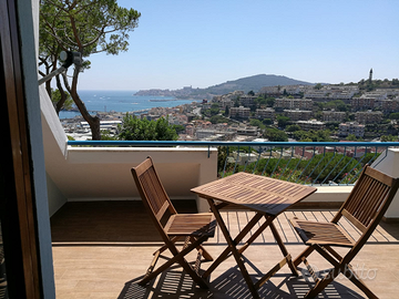 Appartamento con vista mare