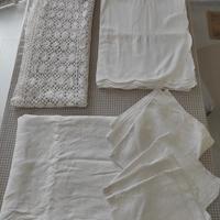 Tre tovaglie antiche bianche rettangolari pregiate