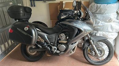 Honda transalp XL 700 del 2008