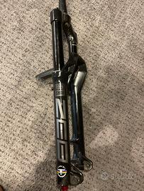 Forcella rockshox 29 zeb select plus  170mm
