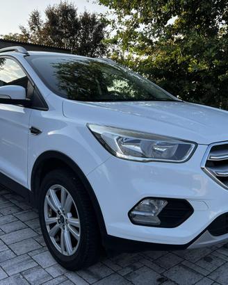 Ford Kuga 1.5 TDCi 120Cv Titanium
