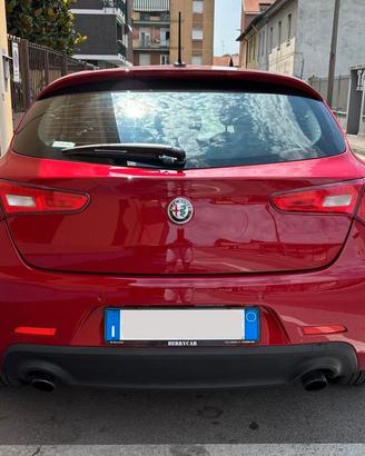 Alfa Romeo 2.0 JTDm 175 cv Super - TCT Automatica