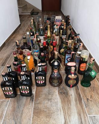Collezione di bottiglie vintage