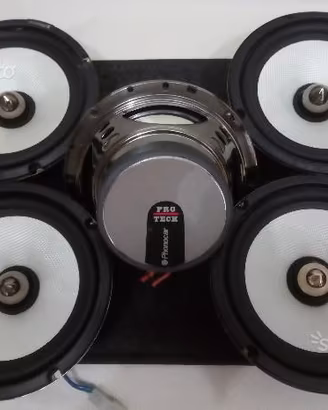 Hi-fi car 1