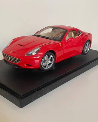 Ferrari California - Hot Wheels 1:18