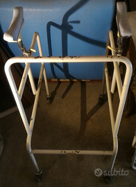 Deambulatore (Appoggio Sottoascellare in Acciaio)