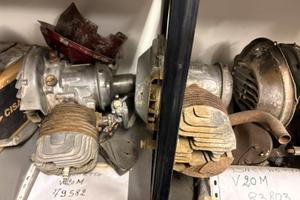 Motori vespa bacchetta,struzzo,faro basso