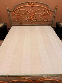 copriletto matrimoniale lino e filé ricamati mano