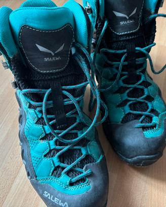 Scarponcini trekking