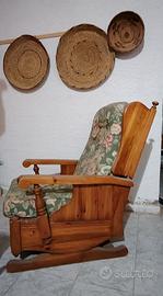 Poltrone a dondolo Patriarca in pino di Svezia
