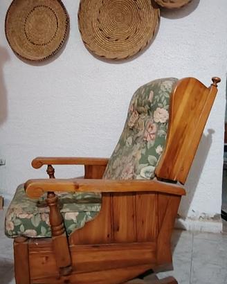 Poltrone a dondolo Patriarca in pino di Svezia