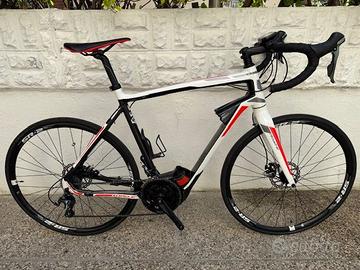 Giant E-Road bici da corsa e-bike
