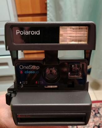Polaroid one step close