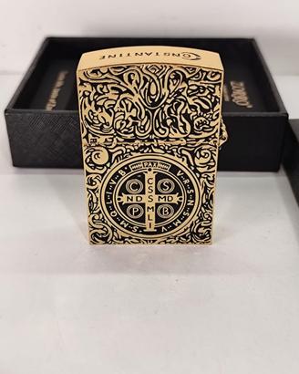 Accendino a Cherosene film Costantine