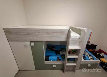 cameretta per bambini a soppalco 