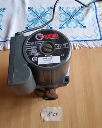 Pompa circolatore RIELLO da 1' pollice