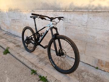 MTB Full Suspension Mondraker Raze