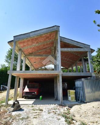 VILLA SINGOLA A CORIANO