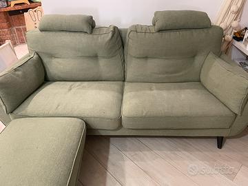 Divano verde poltrone e sofa