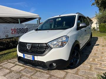 Dacia Lodgy Stepway 1.6 100CV GPL 5 posti-2017