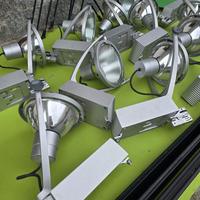 i Guzzini Nuvola (design Renzo Piano) 13 faretti