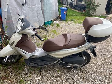 Piaggio Beverly 300 - 2011
