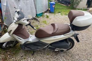 Piaggio Beverly 300 - 2011