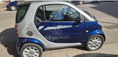 SMART FOURTWO