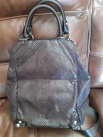 Borsa Carpisa zaino e a mano nera accessori metall