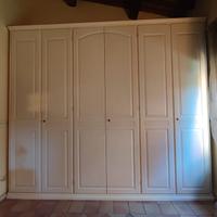 Armadio sei ante stile shabby 